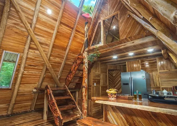Chalet Escondido Fifteen Minutes From Beaches Pura Vida *